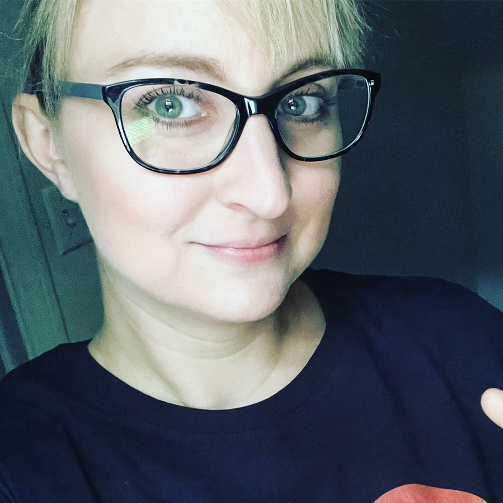 Meet your Posher, Julie